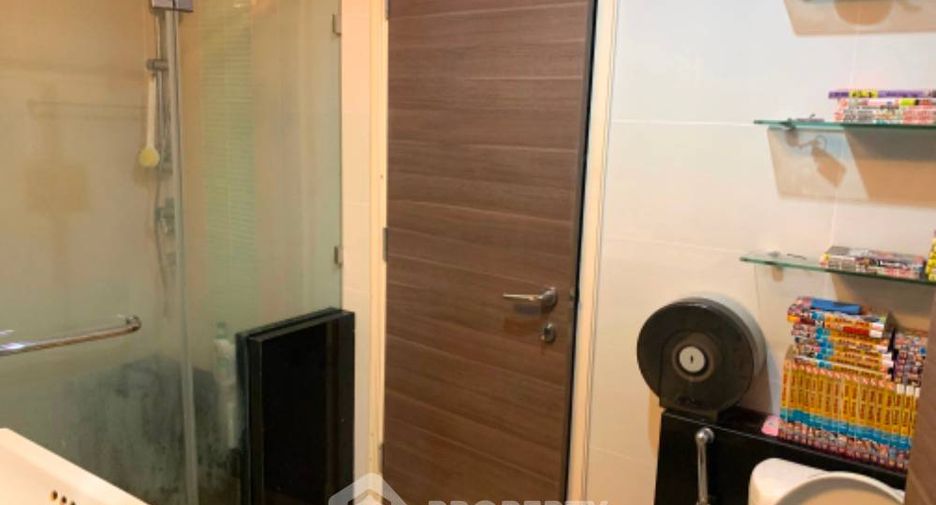 Wohnung zum Kauf mit 1 Zimmer in Yan Nawa, Bangkok