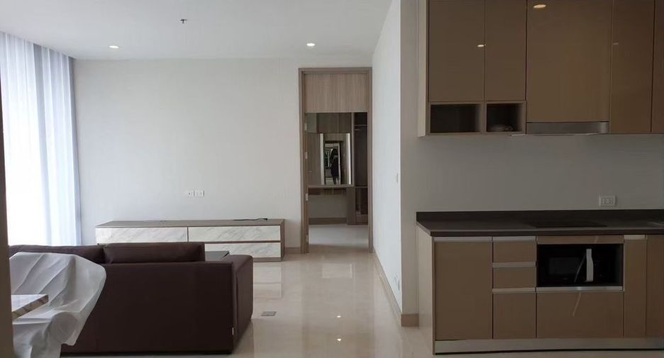 For rent 3 bedrooms condo in Pathum Wan, Bangkok