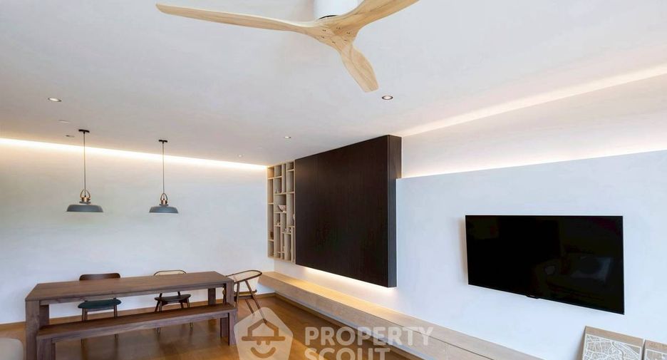 For sale 2 bedrooms condo in Yan Nawa, Bangkok