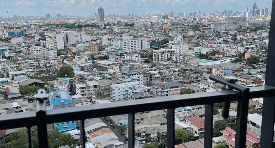 For sale 1 bed condo in Khlong San, Bangkok