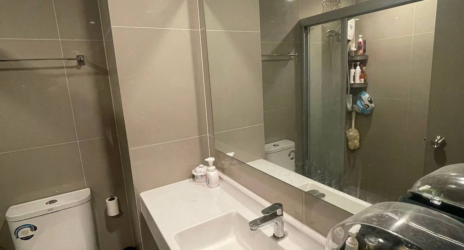 For sale 1 bed condo in Khlong San, Bangkok
