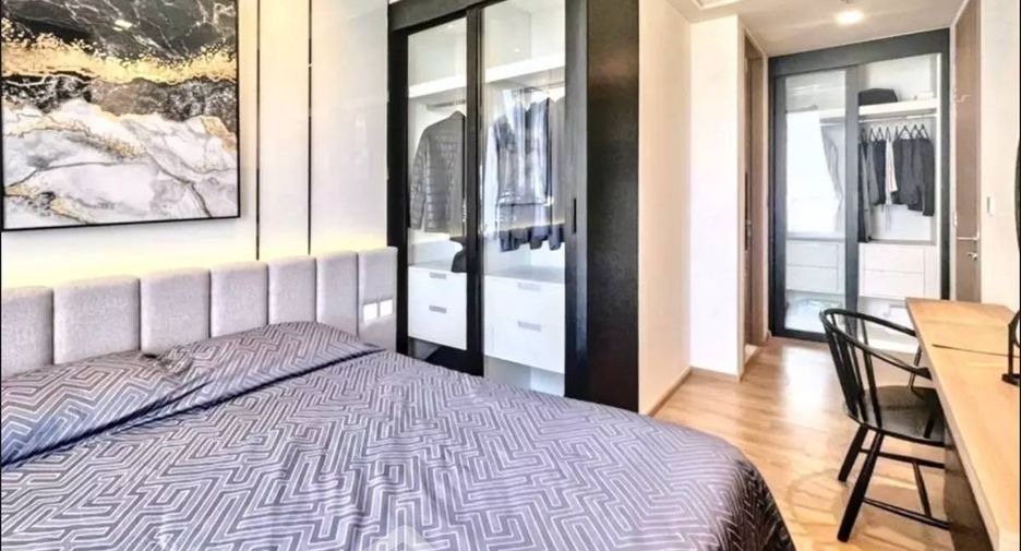 For sale 2 bedrooms condo in Khlong Toei, Bangkok