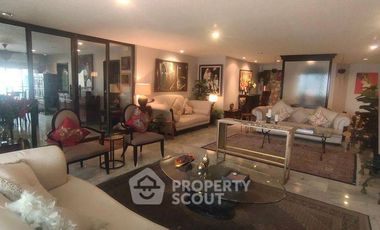À vendre 3 chambres condo à Watthana, Bangkok