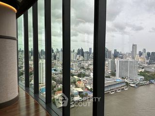 For sale 7 ベッドルーム condo in Khlong San, Bangkok