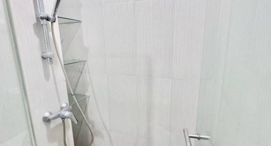 For sale 1 bed condo in Khlong Toei, Bangkok