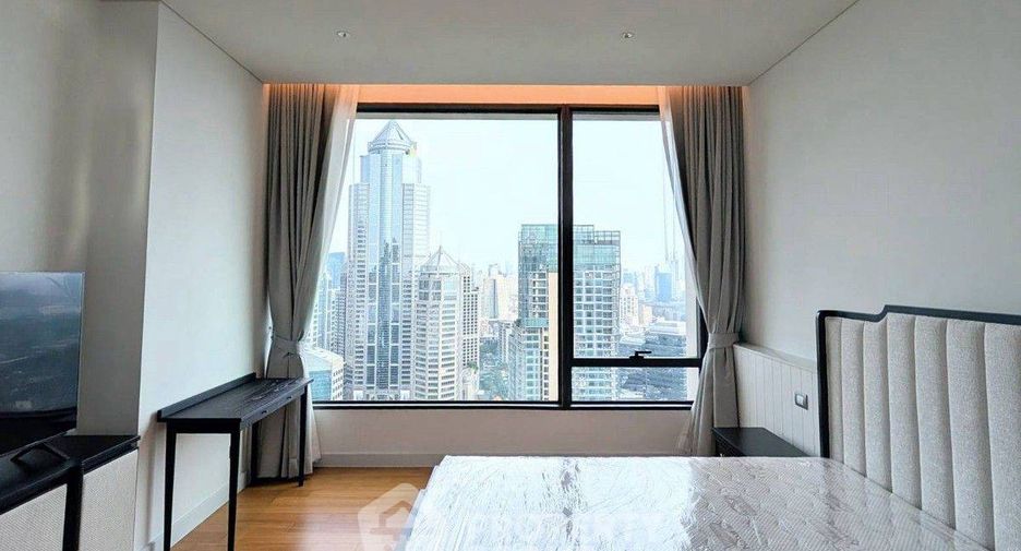 For sale 3 bedrooms condo in Pathum Wan, Bangkok