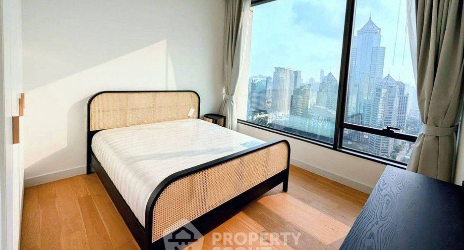 For sale 3 bedrooms condo in Pathum Wan, Bangkok