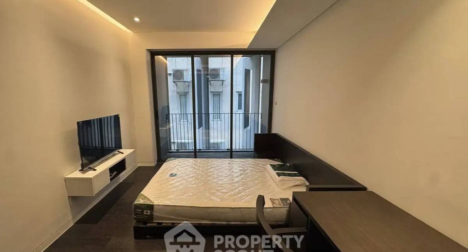 For sale 2 bedrooms condo in Watthana, Bangkok