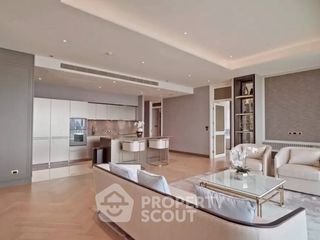 For sale 6 ベッドルーム condo in Khlong San, Bangkok