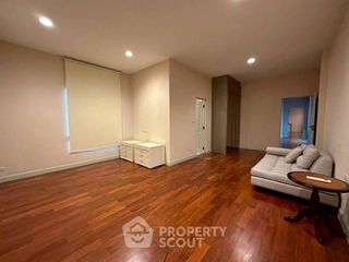For rent and for sale 5 bedrooms house in Khan Na Yao, Bangkok