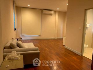 For rent and for sale 5 bedrooms house in Khan Na Yao, Bangkok