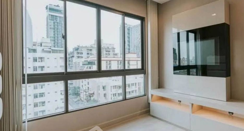 For sale 2 bedrooms condo in Phaya Thai, Bangkok