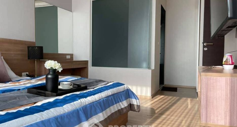 For sale 2 bedrooms condo in Sathon, Bangkok