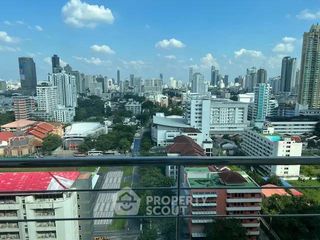 Wohnung zum Kauf mit 2 Zimmer in Watthana, Bangkok