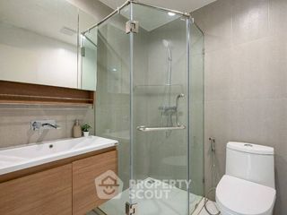 Продажа 2 спальни кондо в Кхлонг Тоеи, Бангкок