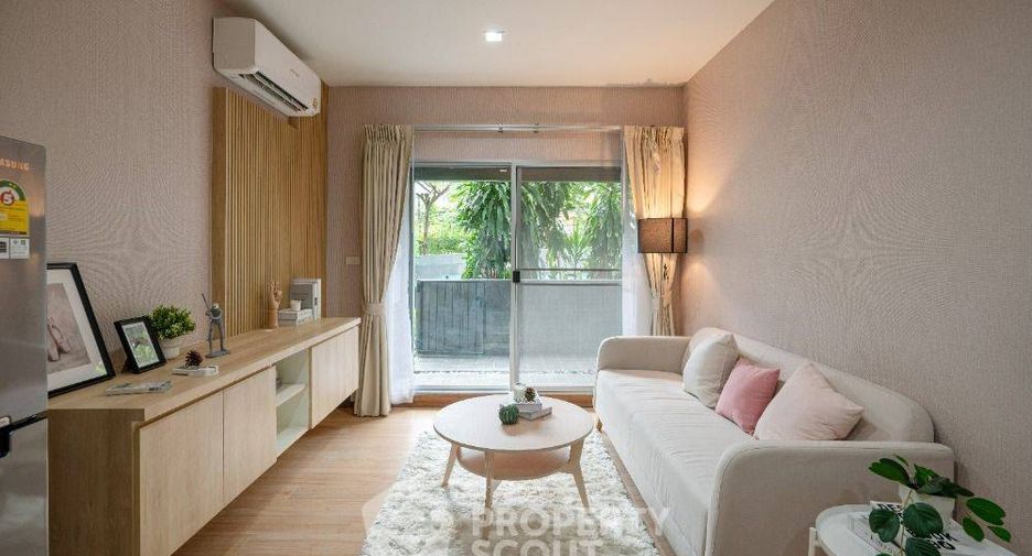 For sale 2 ベッドルーム condo in Khlong Toei, Bangkok