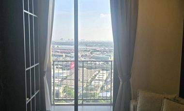 Condo en venta de 2 habitaciones en Khlong Toei, Bangkok