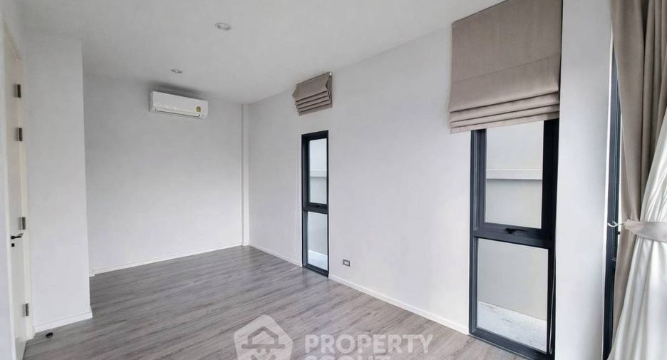 For sale 4 bedrooms condo in Prawet, Bangkok