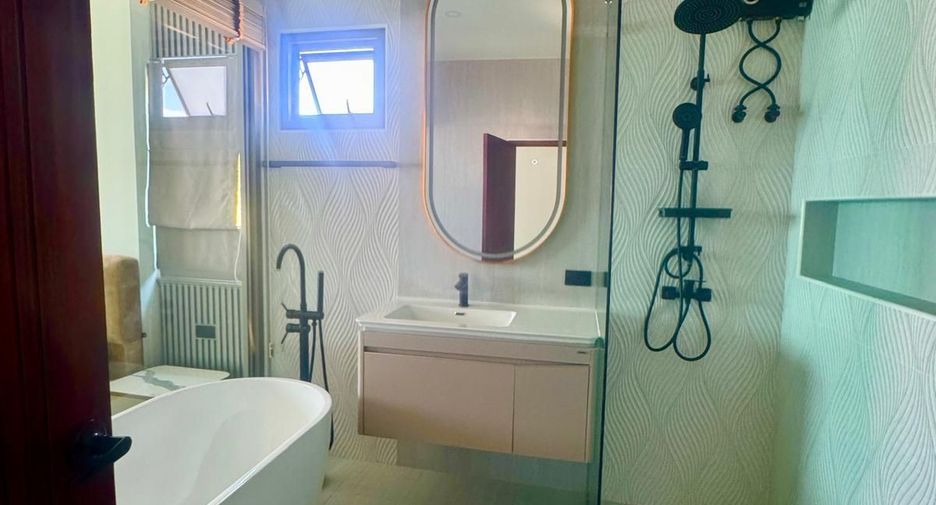 Villa en venta de 3 habitaciones en Mueang Phuket, Phuket