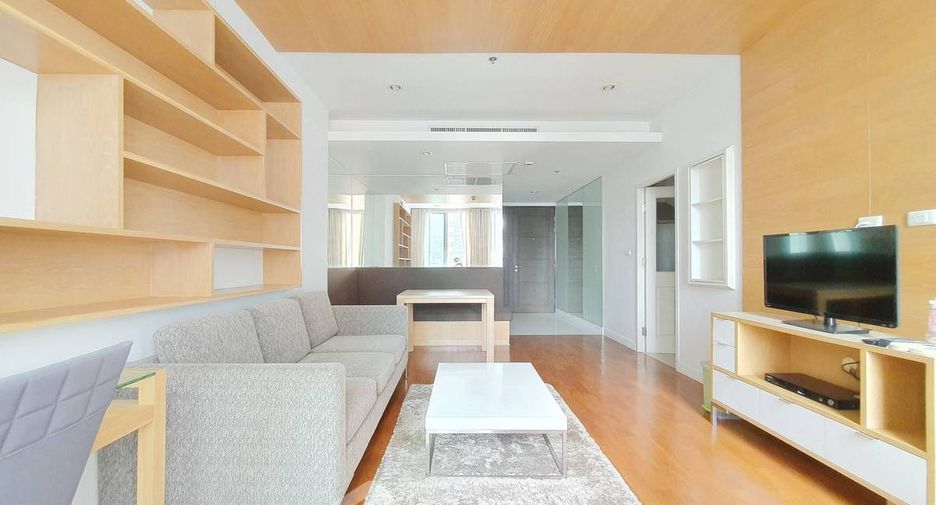 For sale 1 bed condo in Khlong Toei, Bangkok