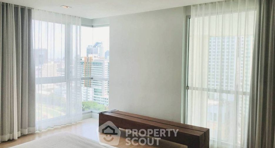For sale 2 bedrooms condo in Pathum Wan, Bangkok