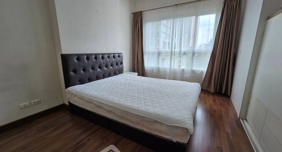 For sale 1 bed condo in Khlong San, Bangkok