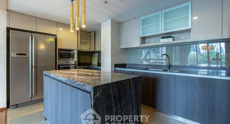 Condo en venta de 4 habitaciones en Sathon, Bangkok