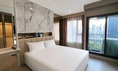 Wohnung zum Kauf und zur Miete mit Studio in Huai Khwang, Bangkok