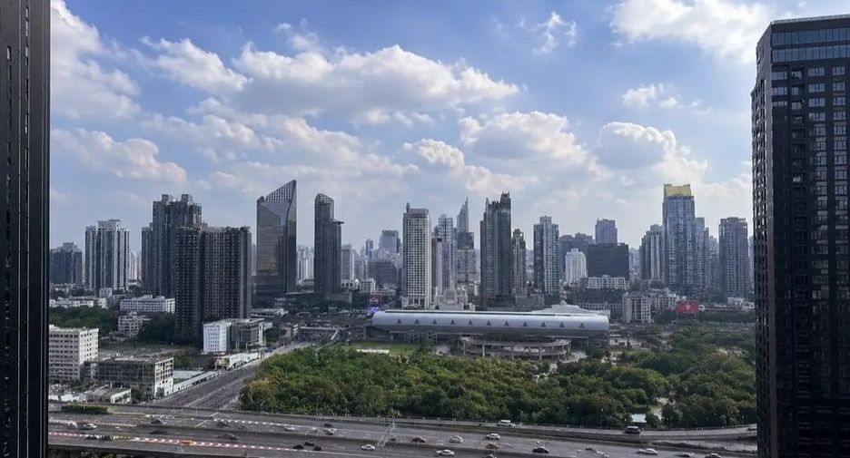 For sale and for rent studio condo in Huai Khwang, Bangkok