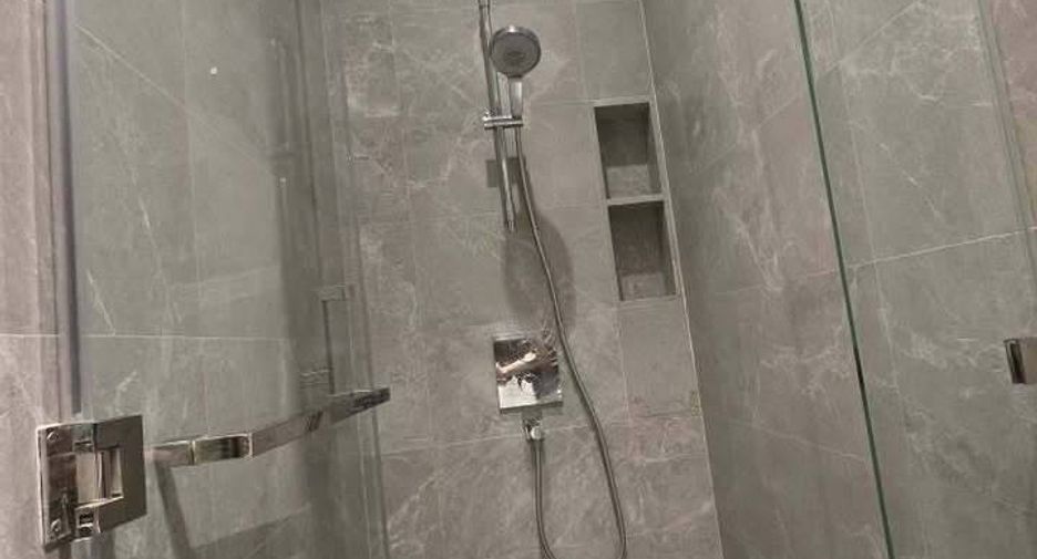 For sale 1 bed condo in Pathum Wan, Bangkok