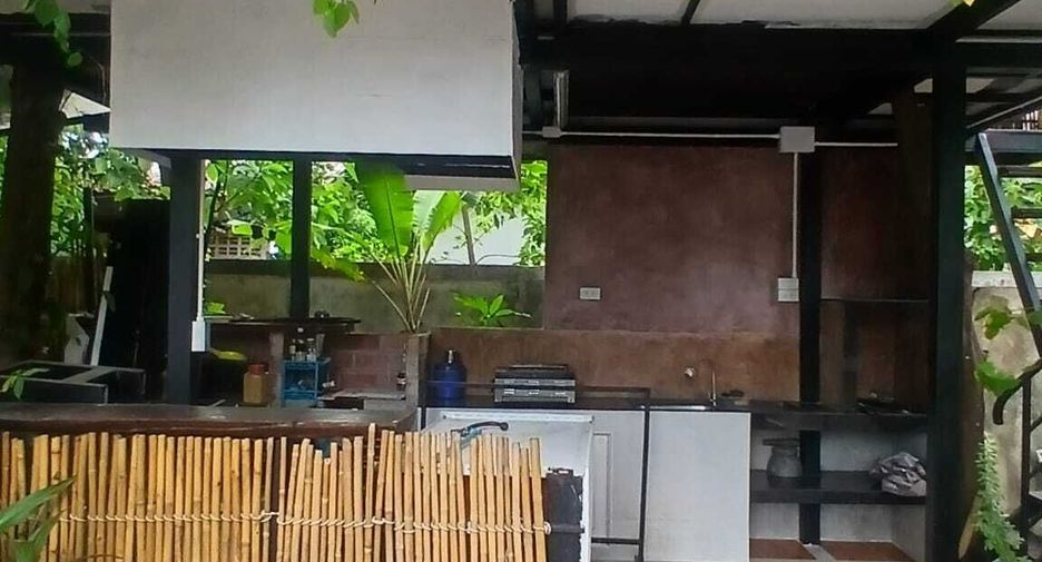 For sale 4 bedrooms house in Mueang Phuket, Phuket
