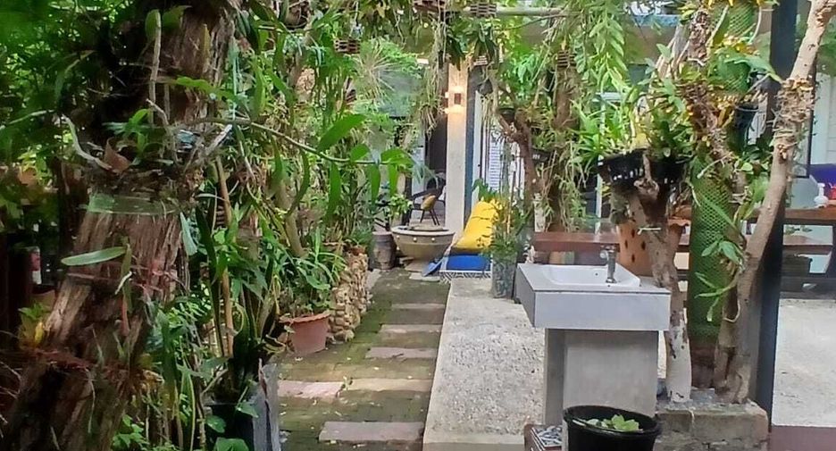 For sale 4 bedrooms house in Mueang Phuket, Phuket