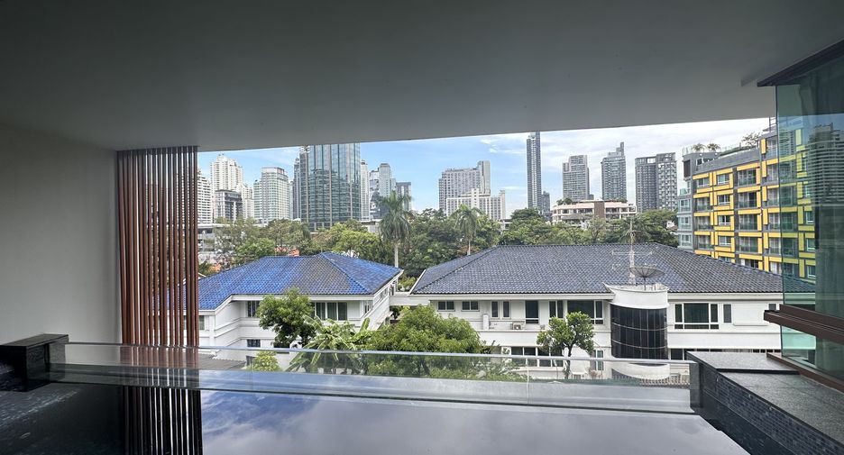 Wohnung zum Kauf mit 3 Zimmer in Watthana, Bangkok