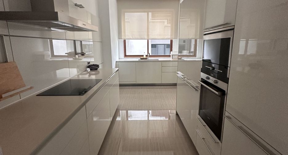 Wohnung zum Kauf mit 3 Zimmer in Watthana, Bangkok