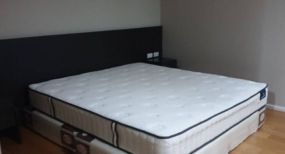 Condo en alquiler y en venta de 2 habitaciones en Watthana, Bangkok
