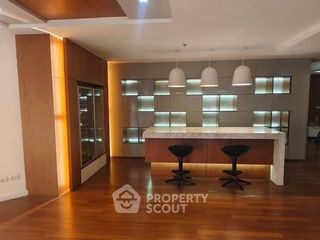 ขาย 6 ห้องนอน คอนโด ใน ห้วยขวาง, กรุงเทพฯ