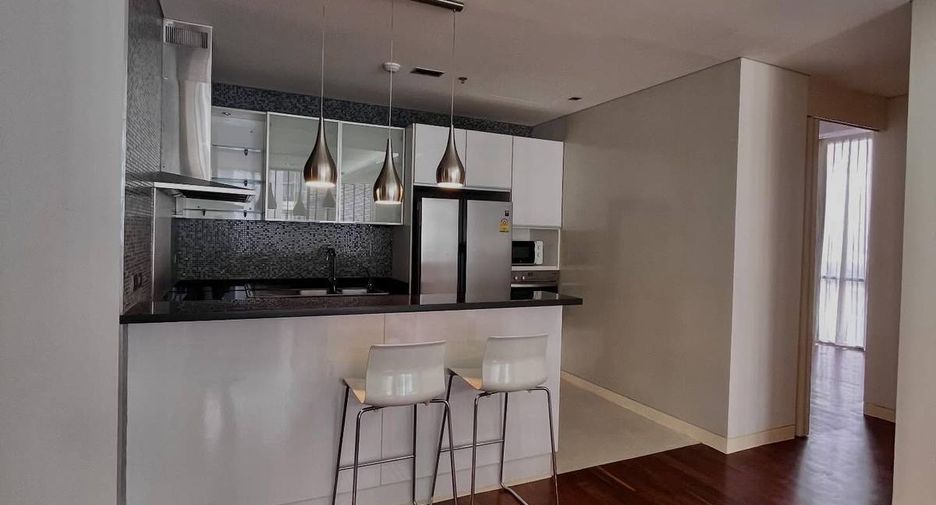For rent and for sale 2 bedrooms condo in Watthana, Bangkok