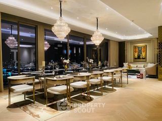 For rent そして for sale 6 ベッドルーム condo in Khlong San, Bangkok
