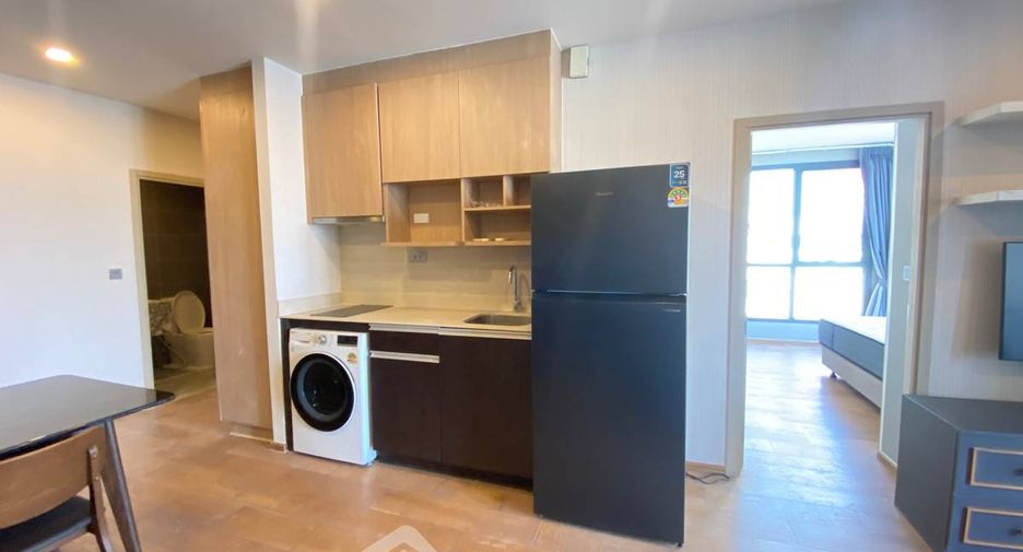 For rent and for sale 2 bedrooms condo in Pathum Wan, Bangkok