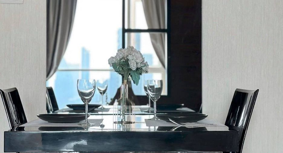 For sale 1 bed condo in Watthana, Bangkok