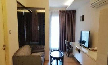 Condo en alquiler y en venta de 1 habitaciones en Watthana, Bangkok