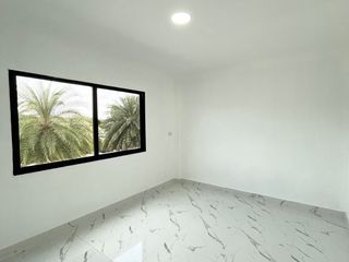 For rent 4 bedrooms townhouse in Bang Khen, Bangkok