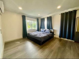 Haus zur Miete mit 4 Zimmer in Bang Lamung, Chonburi