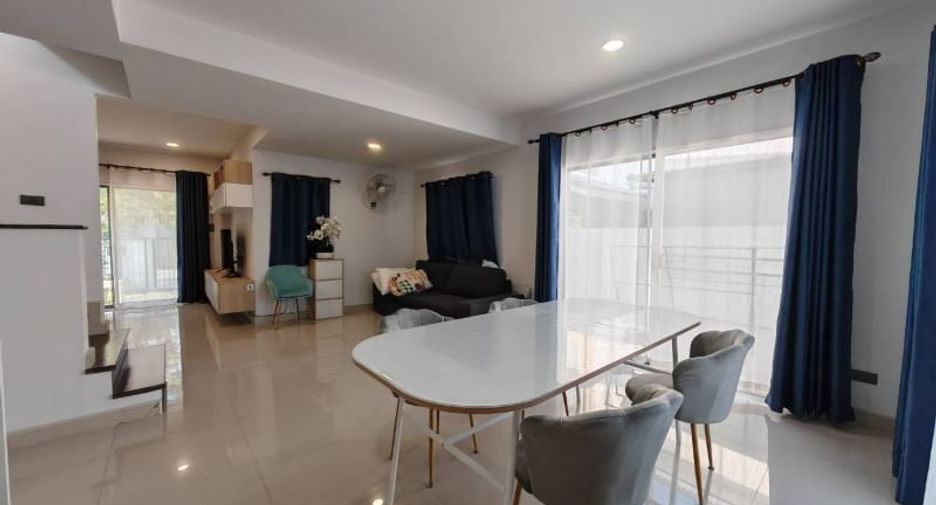For rent 4 bedrooms house in East Pattaya, Pattaya
