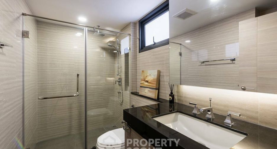 Condo en venta de 2 habitaciones en Pathum Wan, Bangkok