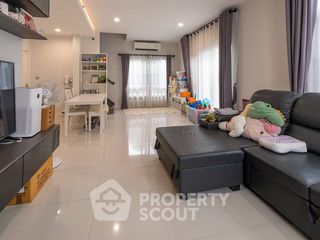 Продажа 3 спальни дом в Пращет, Бангкок