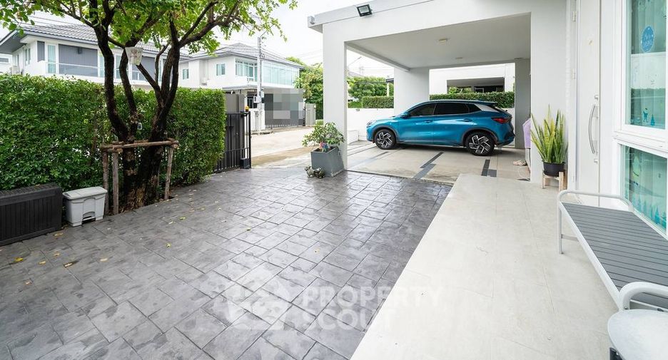 For sale 3 bedrooms house in Prawet, Bangkok