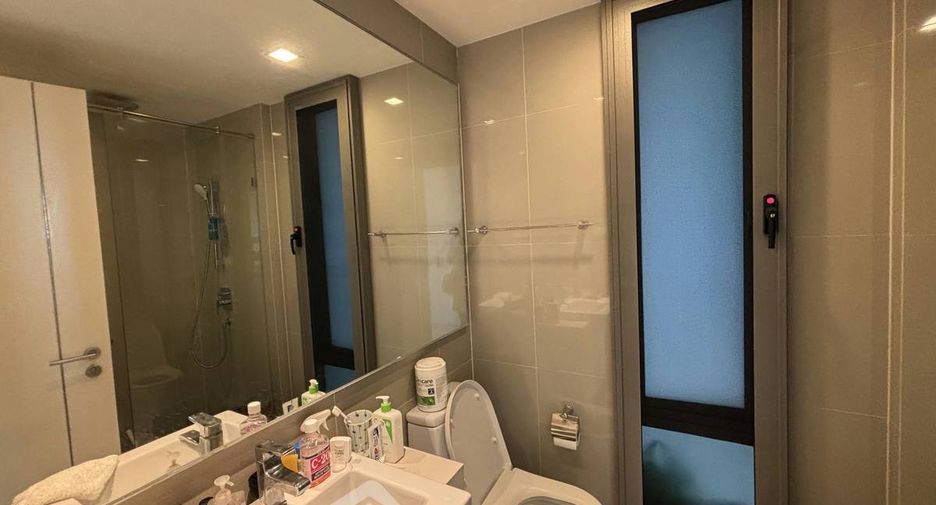 For sale 1 bed condo in Yan Nawa, Bangkok
