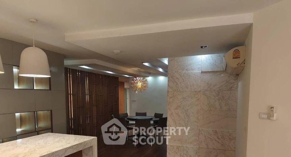 For rent and for sale 6 bedrooms condo in Huai Khwang, Bangkok