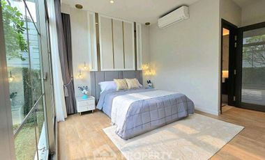 出租 和 出售 4 卧室 独立屋 在 Lat Krabang, 曼谷